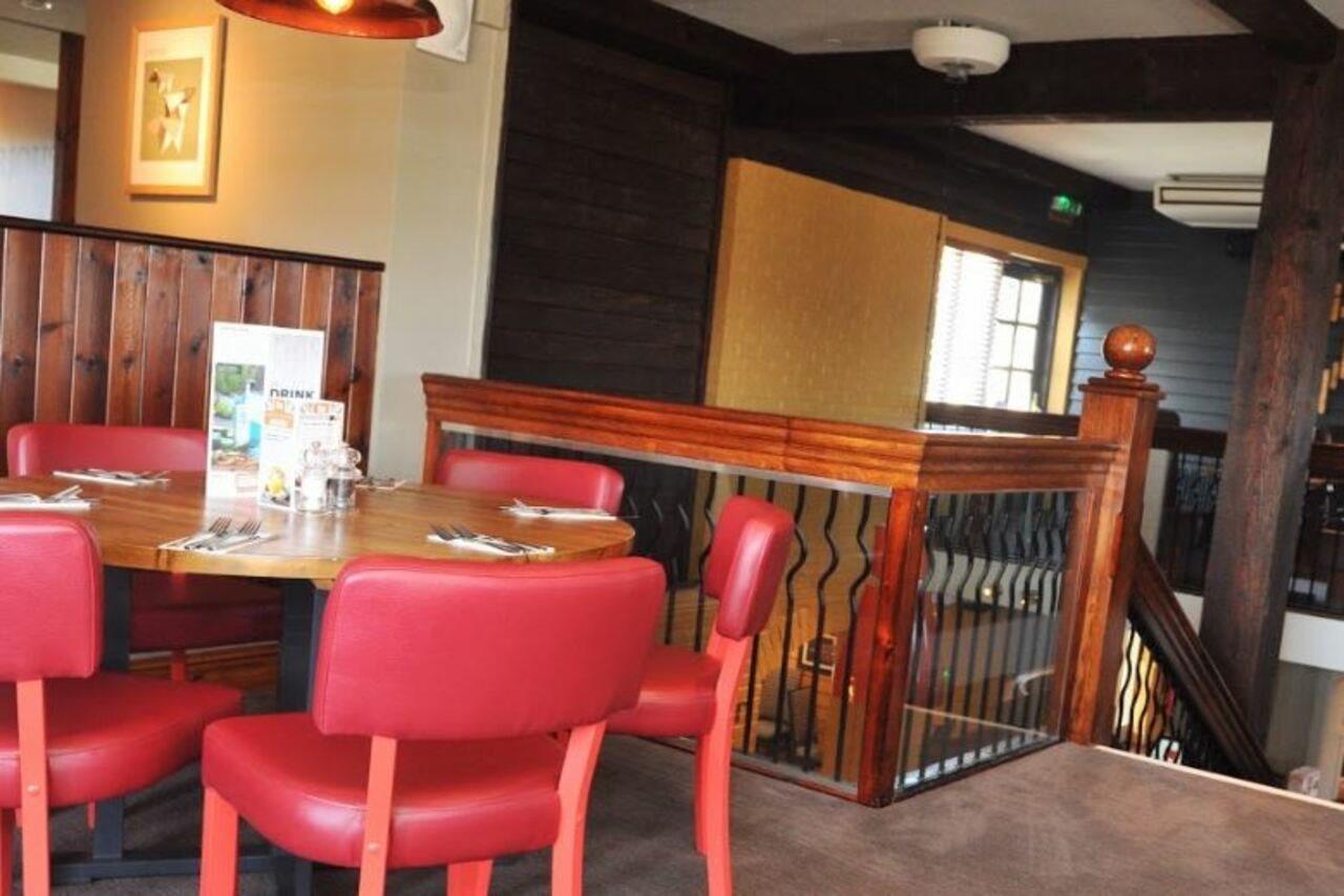 Premier Inn Ipswich South Exteriör bild