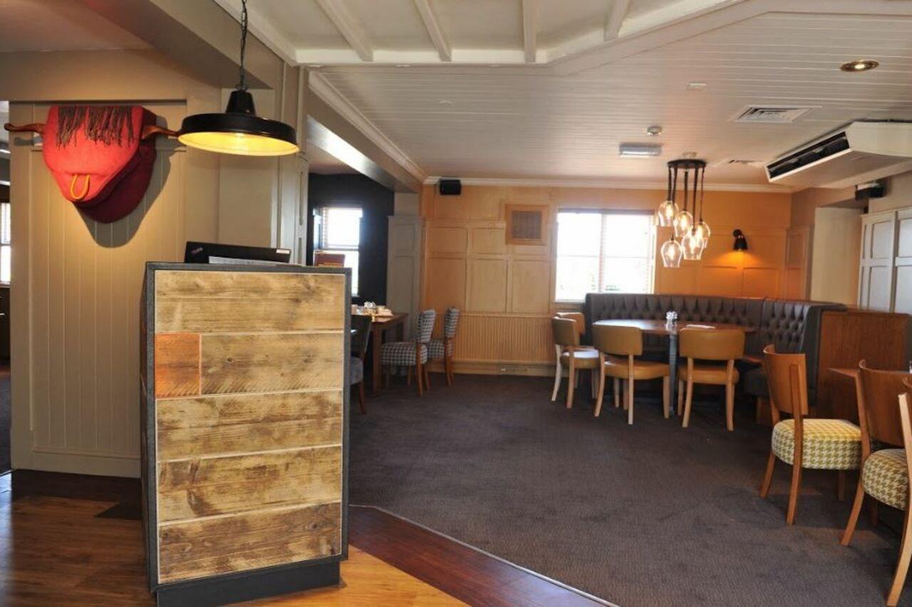 Premier Inn Ipswich South Exteriör bild
