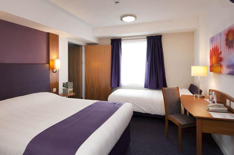 Premier Inn Ipswich South Exteriör bild